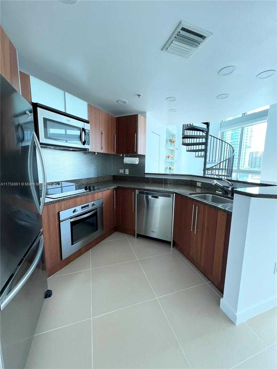 Small Image of 300 SOUTH BISCAYNE BLVD #L-814, Miami Number 17