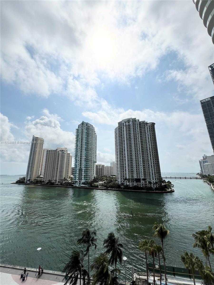 Small Image of 300 SOUTH BISCAYNE BLVD #L-814, Miami Number 4