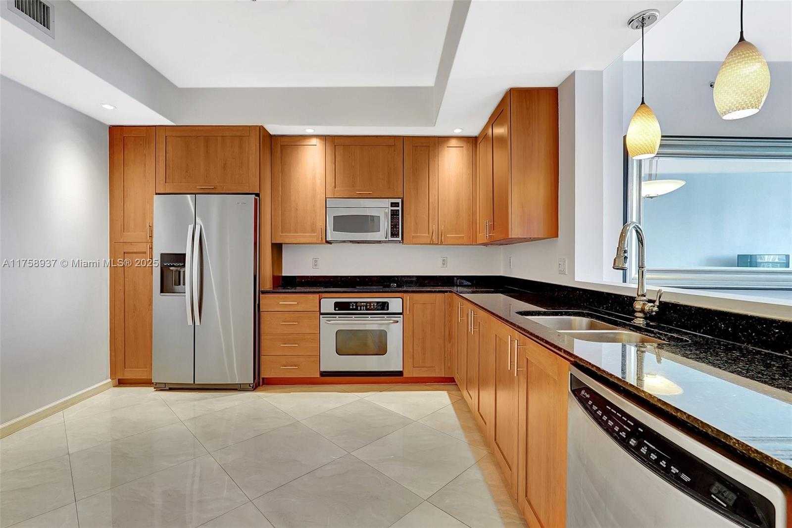 Small Image of 3340 NORTH EAST 190TH ST #1608, Aventura Number 20