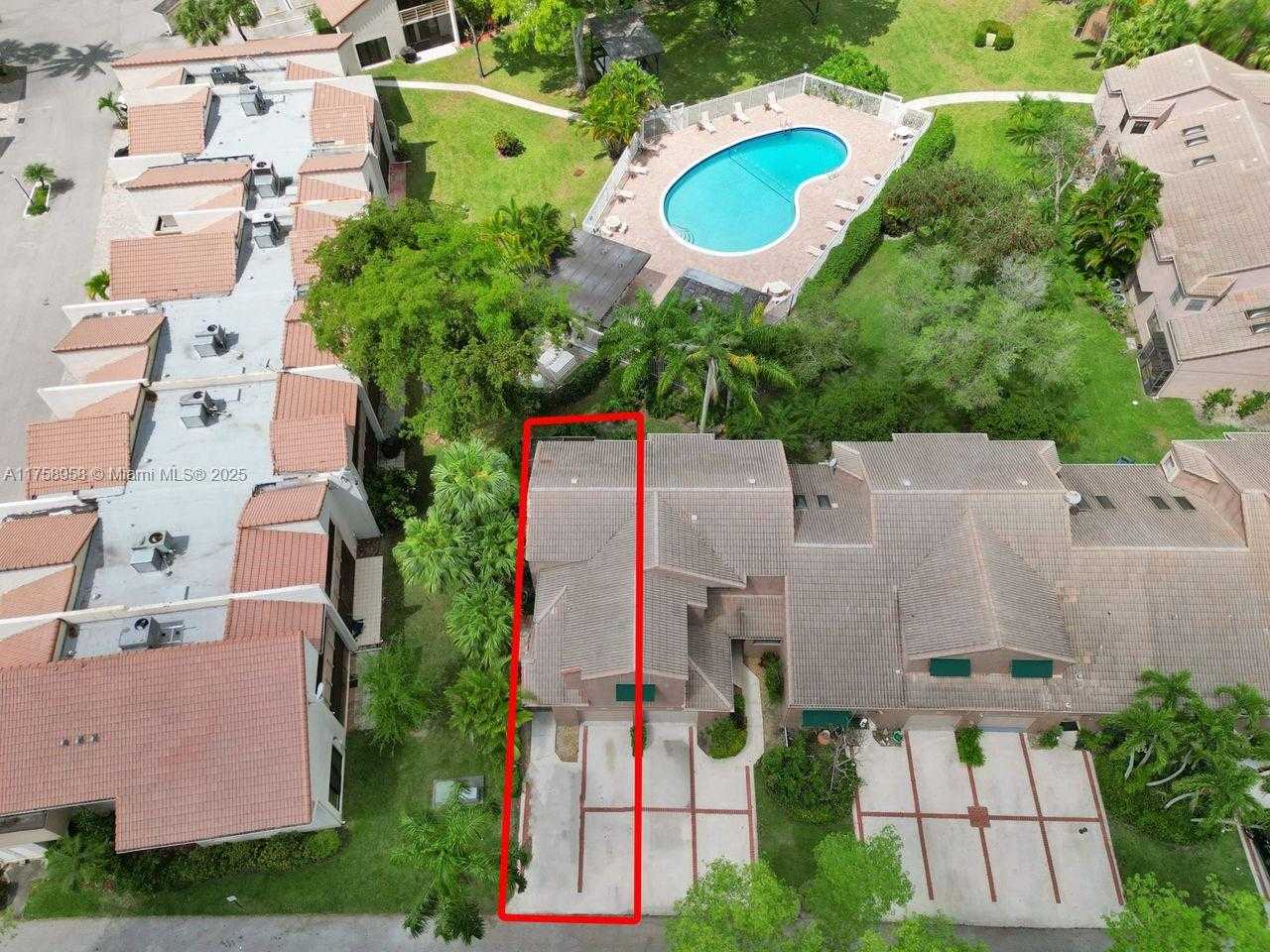 Small Image of 1627 CYPRESS POINTE DR #2-1, Coral Springs Number 55