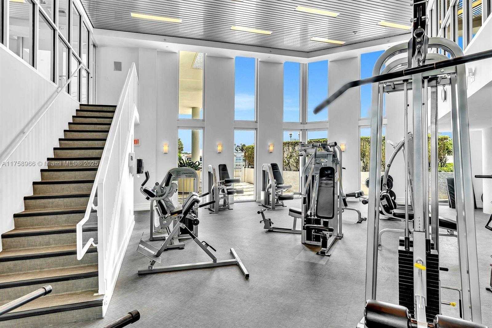 Small Image of 3131 NORTH EAST 188TH ST #1-508, Aventura Number 27