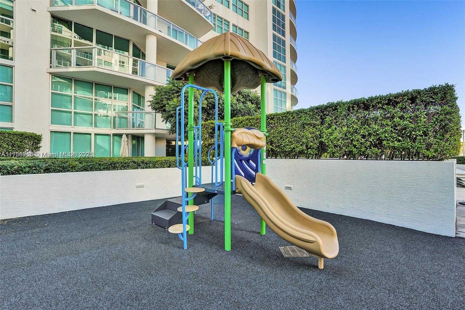 Small Image of 3131 NORTH EAST 188TH ST #1-508, Aventura Number 32