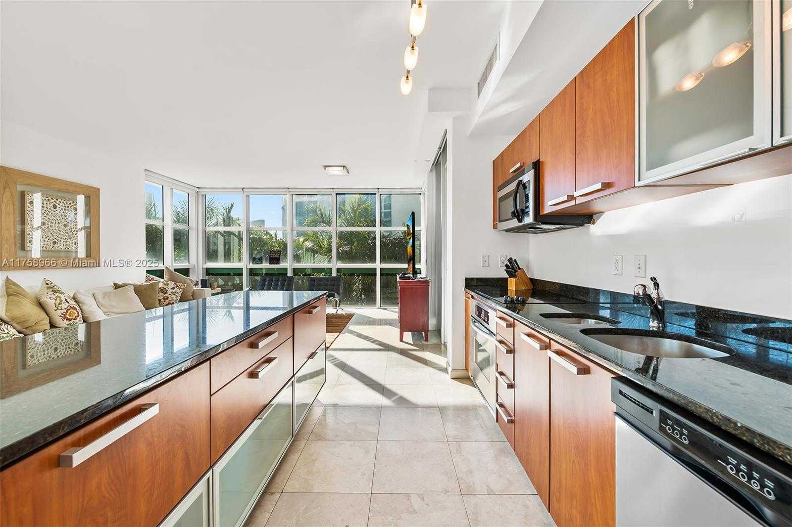 Small Image of 3131 NORTH EAST 188TH ST #1-508, Aventura Number 5
