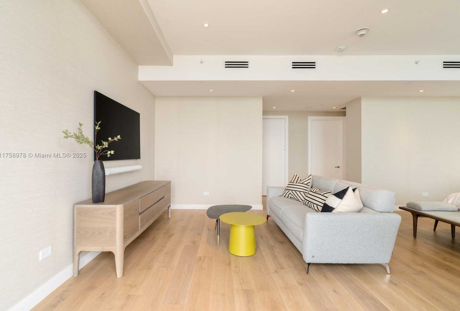 Small Image of 18501 COLLINS AVE #SK2301, Sunny Isles Beach Number 41