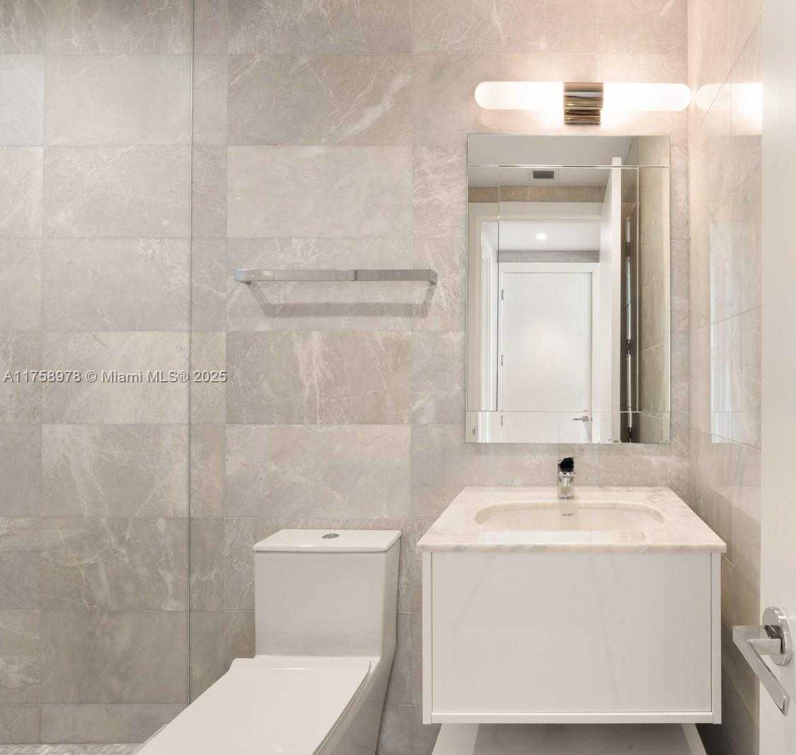 Small Image of 18501 COLLINS AVE #SK2301, Sunny Isles Beach Number 56