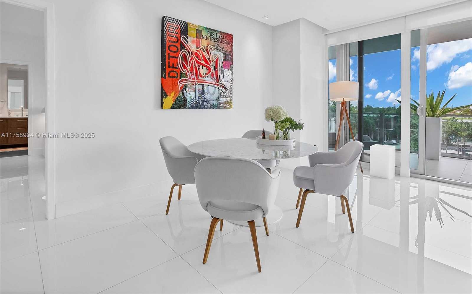 Small Image of 350 OCEAN DR #405N, Key Biscayne Number 13