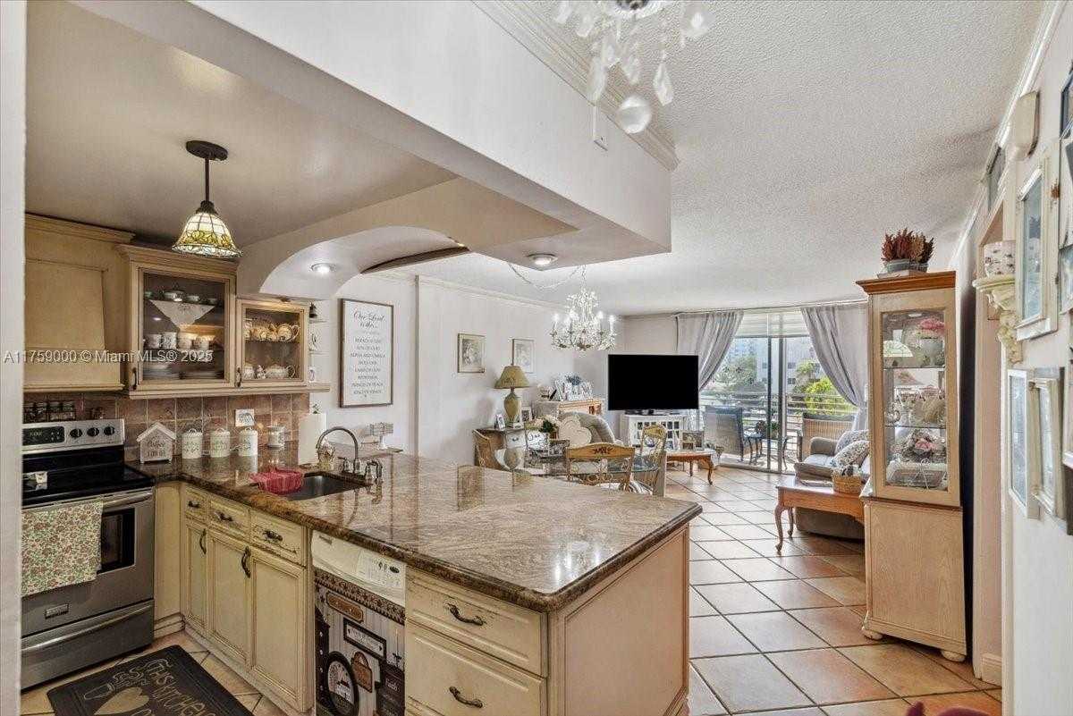 Small Image of 3550 NORTH EAST 169TH ST #300, North Miami Beach Number 13