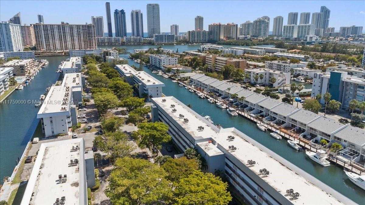 Small Image of 3550 NORTH EAST 169TH ST #300, North Miami Beach Number 2