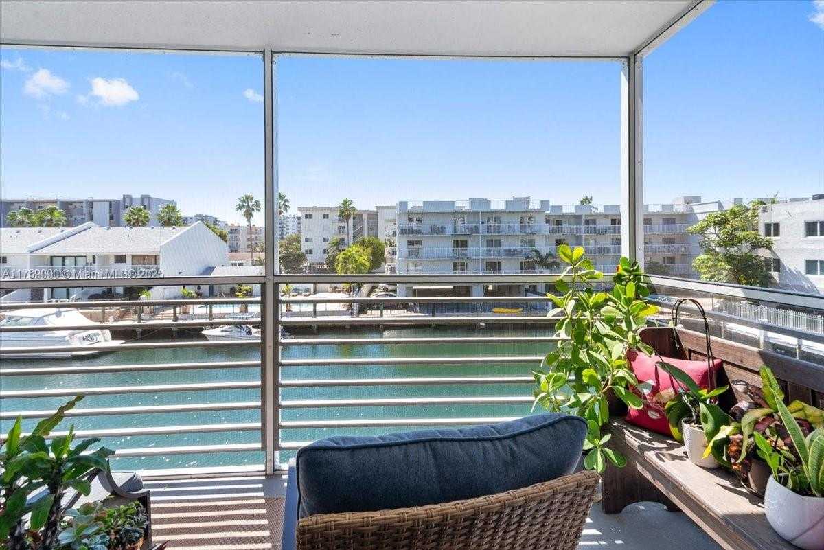 Small Image of 3550 NORTH EAST 169TH ST #300, North Miami Beach Number 36