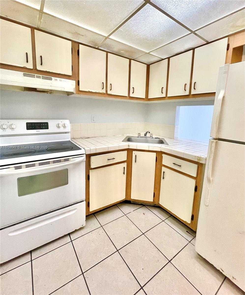 Small Image of 801 NORTH WEST 47TH AVE #410W, Miami Number 10