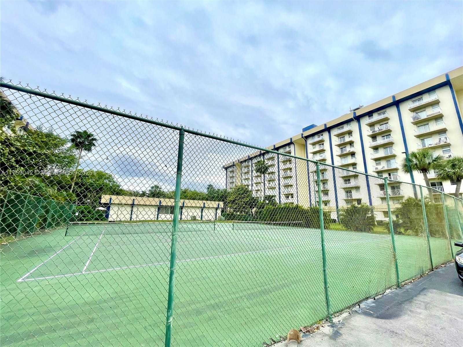 Small Image of 801 NORTH WEST 47TH AVE #410W, Miami Number 16
