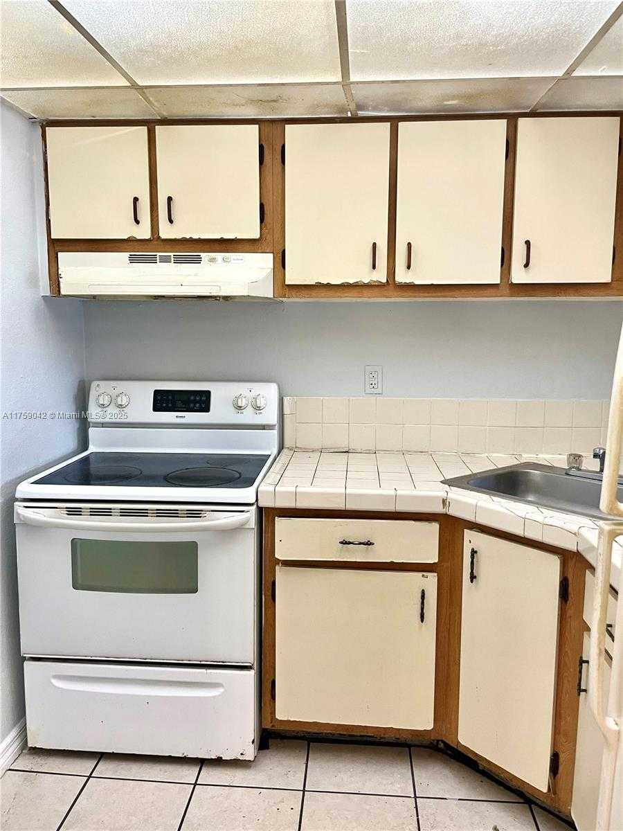 Small Image of 801 NORTH WEST 47TH AVE #410W, Miami Number 9