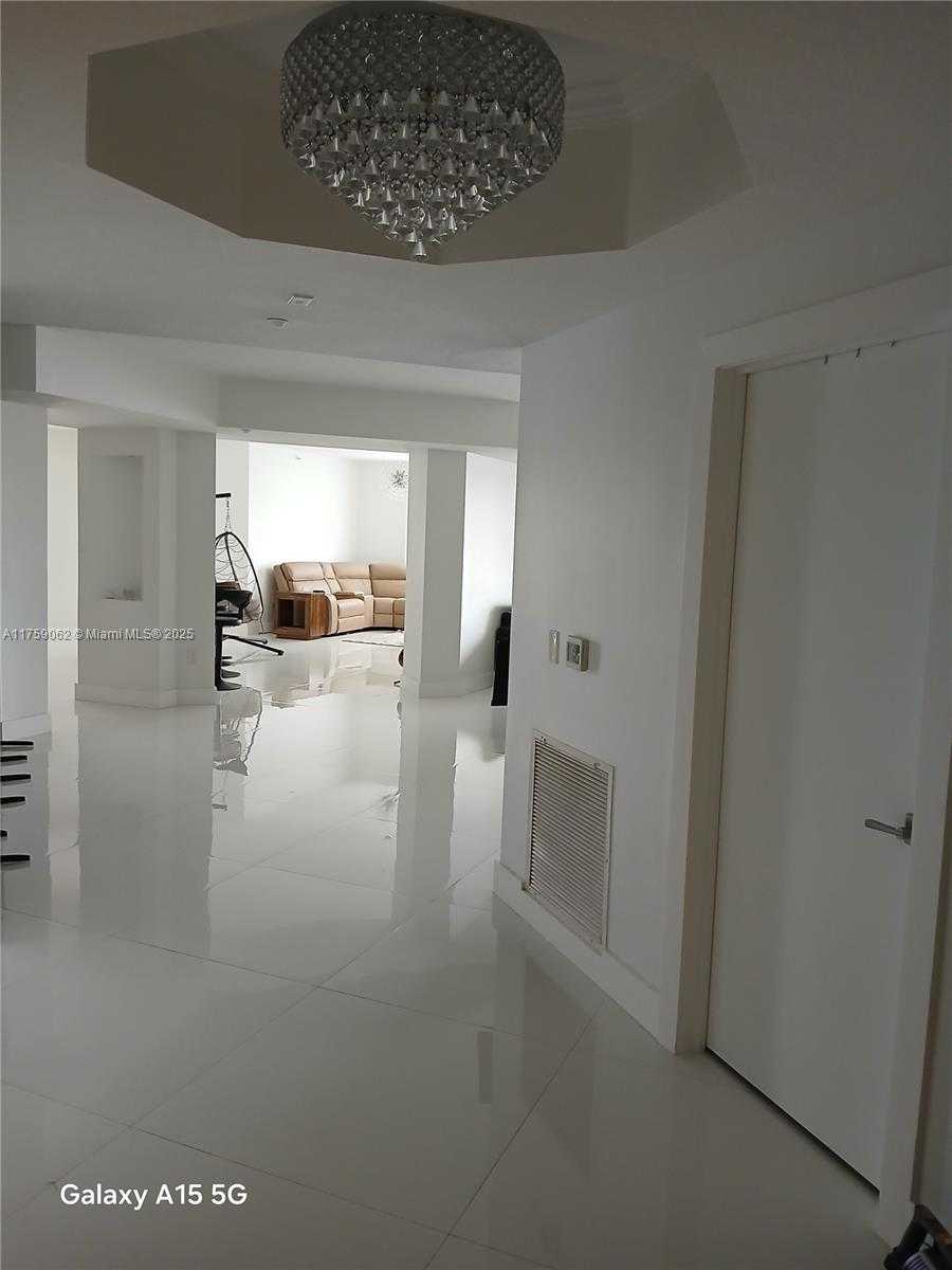 Small Image of 10730 NORTH WEST 66TH ST #108, Doral Number 4