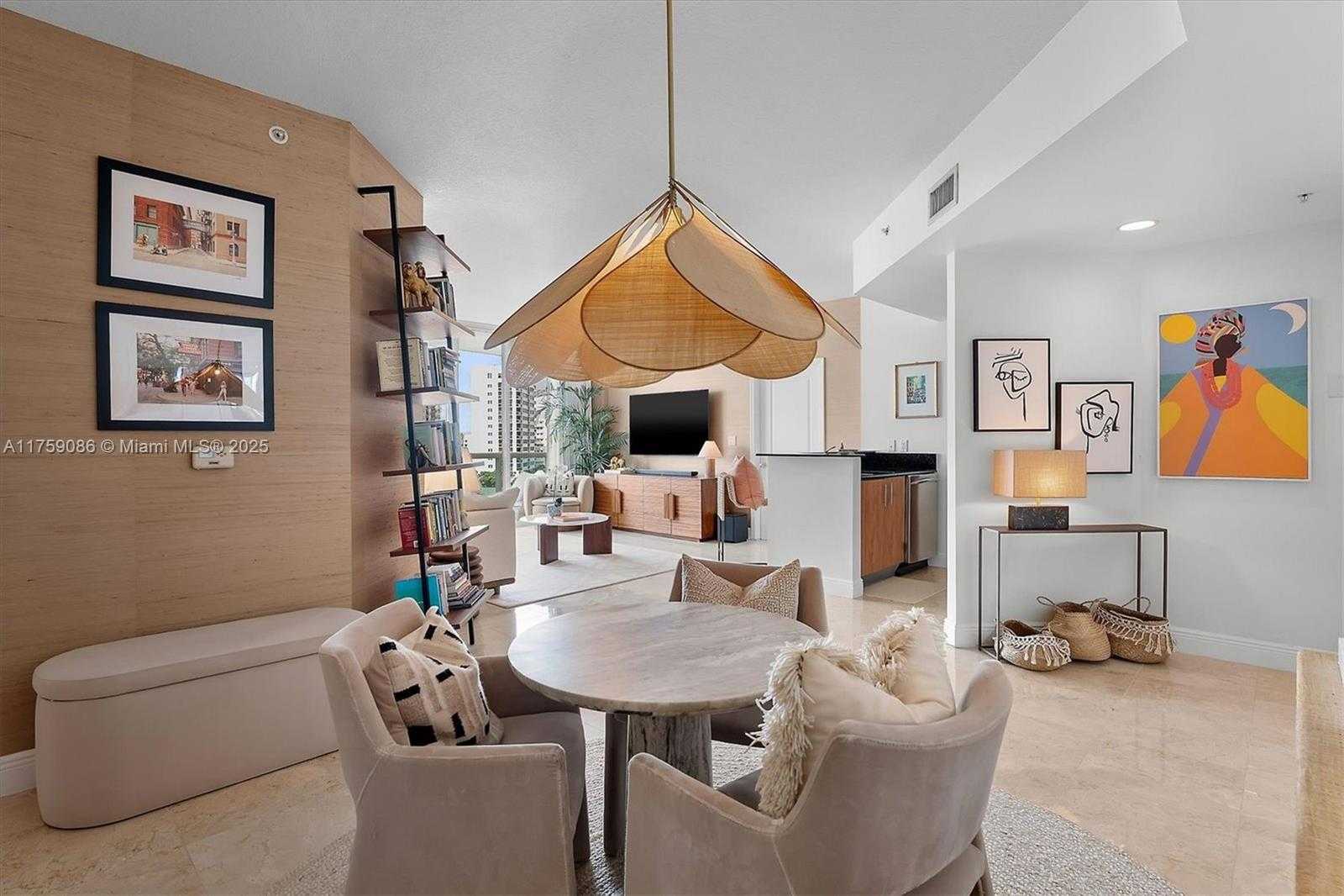 Small Image of 7900 HARBOR ISLAND DR #818, North Bay Village Number 15