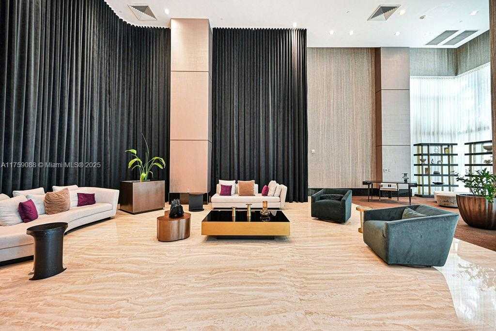 Small Image of 950 BRICKELL BAY DR #3605, Miami Number 7