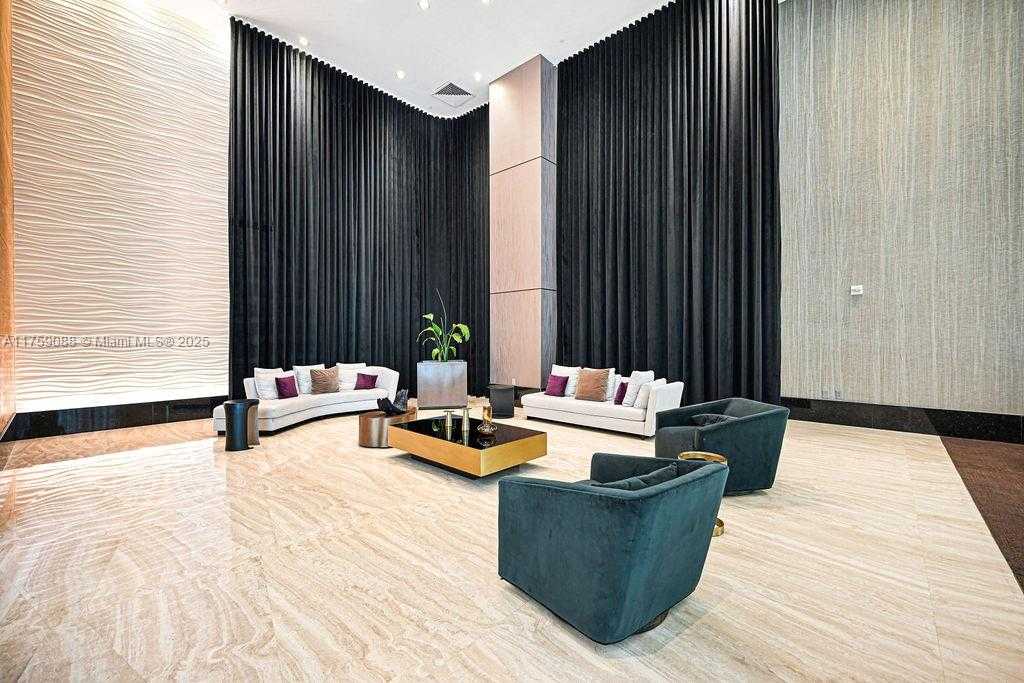 Small Image of 950 BRICKELL BAY DR #3605, Miami Number 8