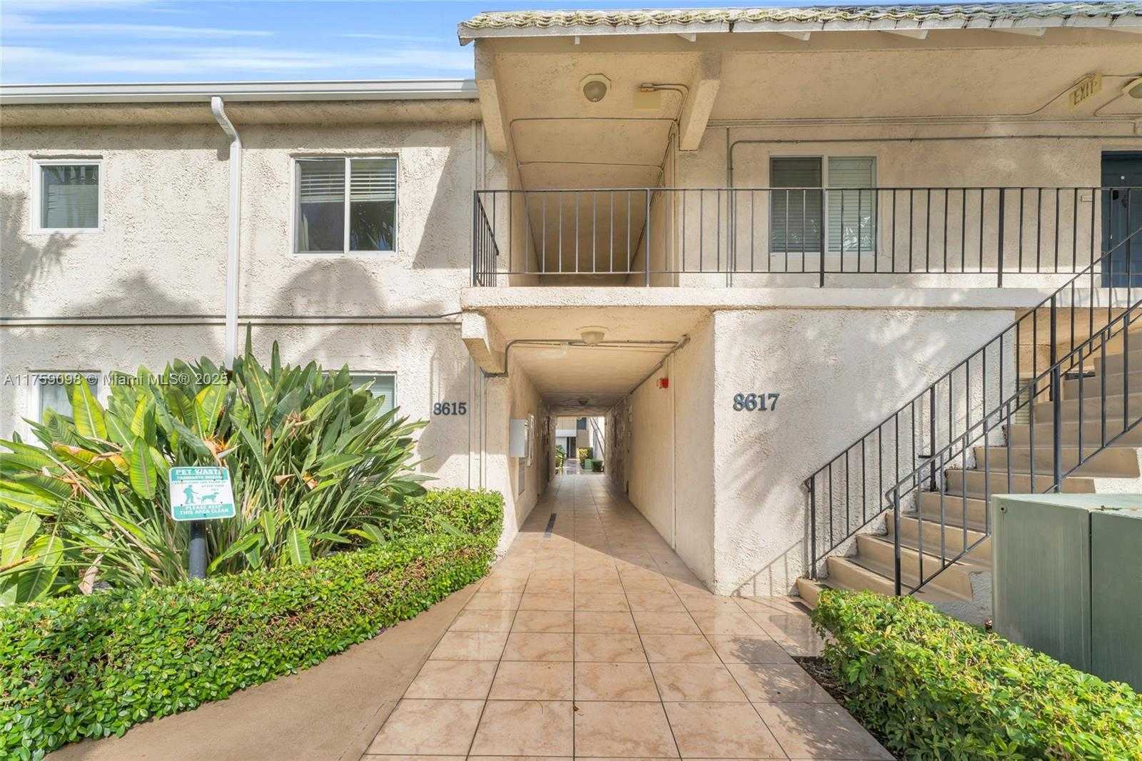Small Image of 8617 SOUTH WEST 68TH CT #23, Pinecrest Number 13