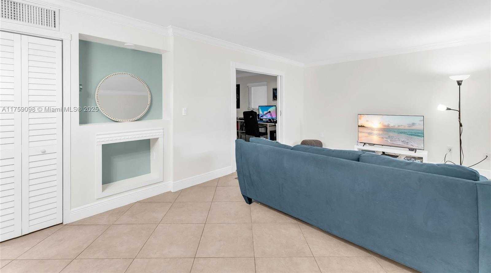 Small Image of 8617 SOUTH WEST 68TH CT #23, Pinecrest Number 5