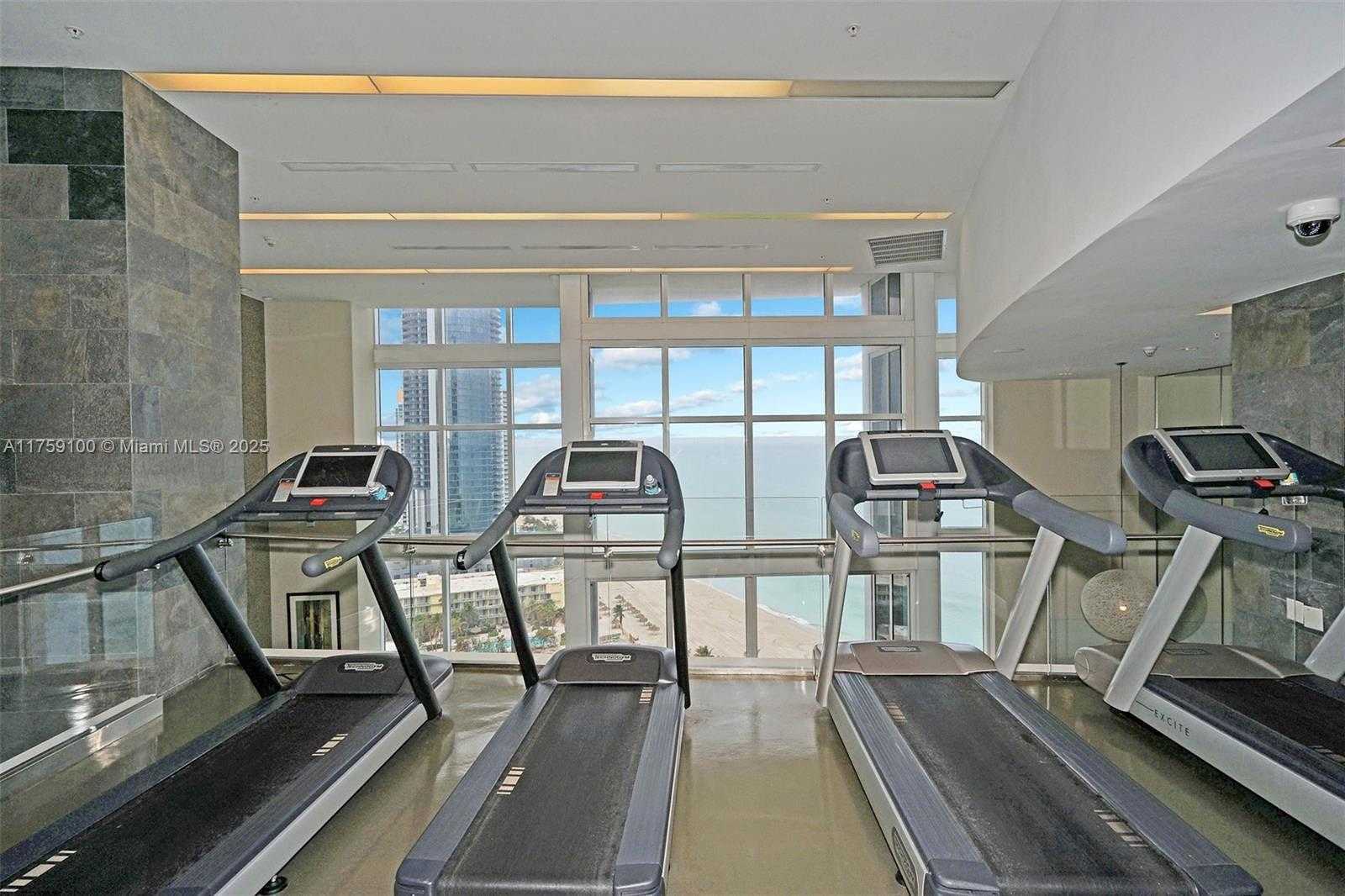 Small Image of 18201 COLLINS AVE #4404, Sunny Isles Beach Number 43