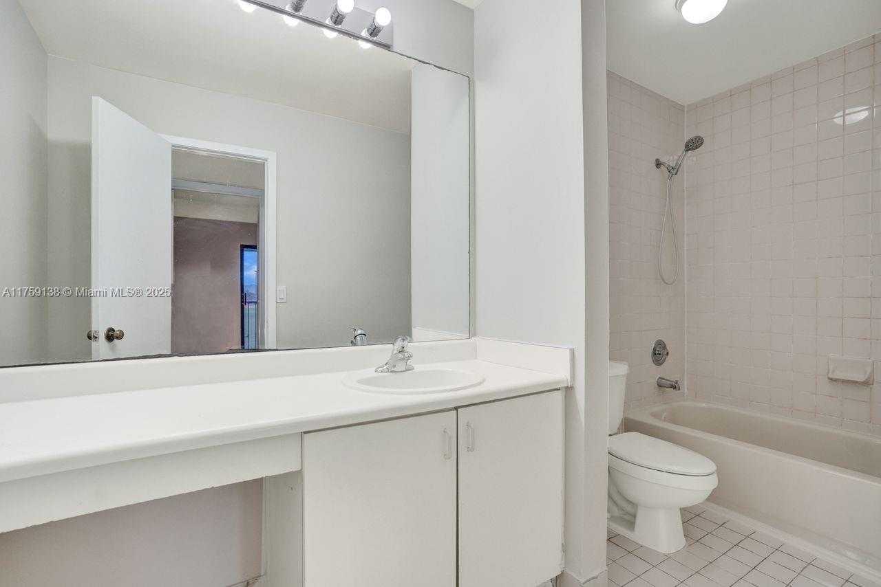 Small Image of 9731 HAMMOCKS BLVD #203B, Miami Number 11