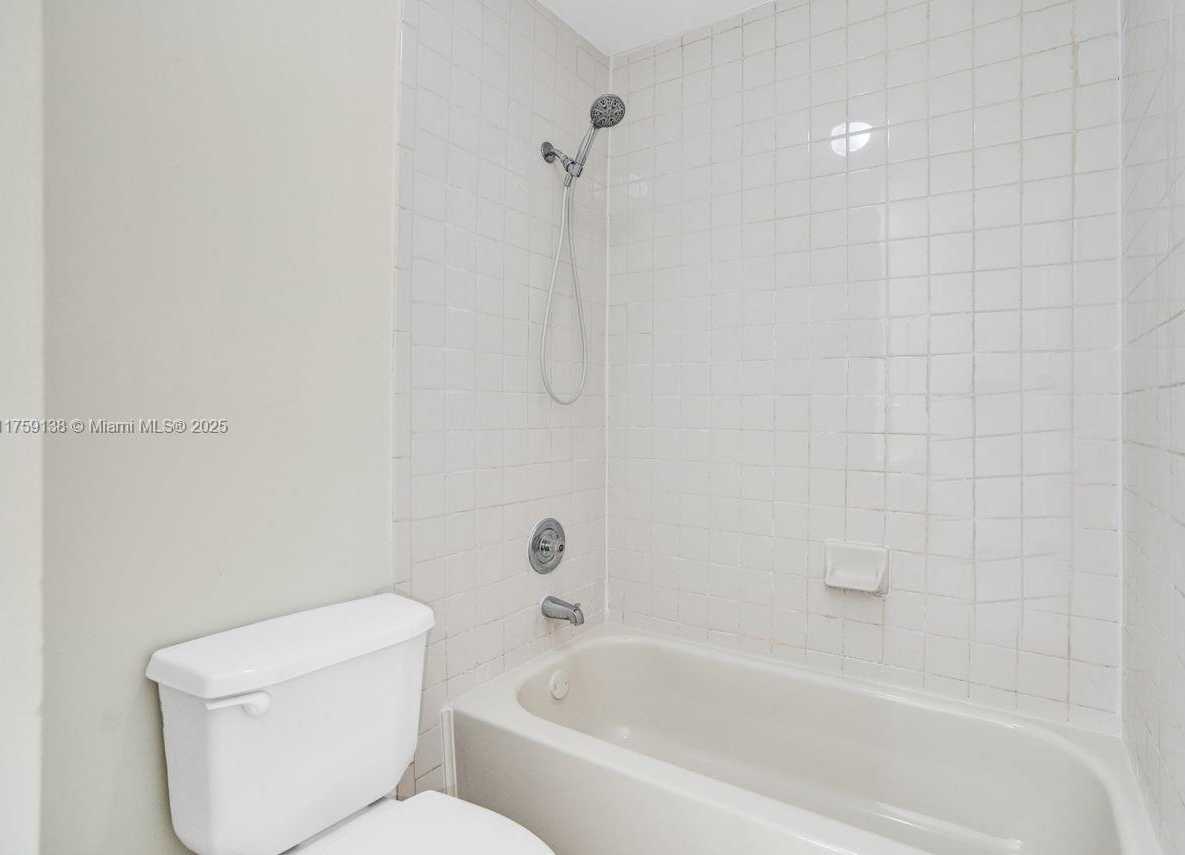Small Image of 9731 HAMMOCKS BLVD #203B, Miami Number 12