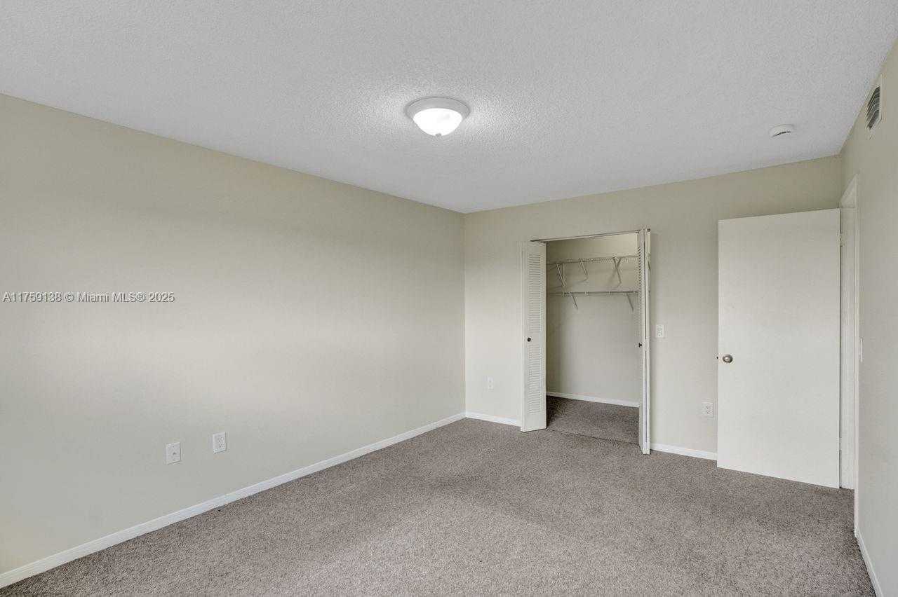 Small Image of 9731 HAMMOCKS BLVD #203B, Miami Number 17
