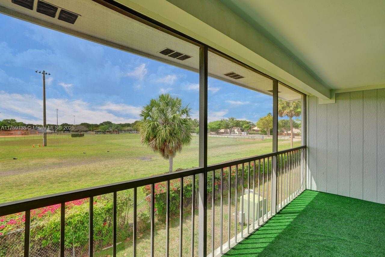 Small Image of 9731 HAMMOCKS BLVD #203B, Miami Number 22
