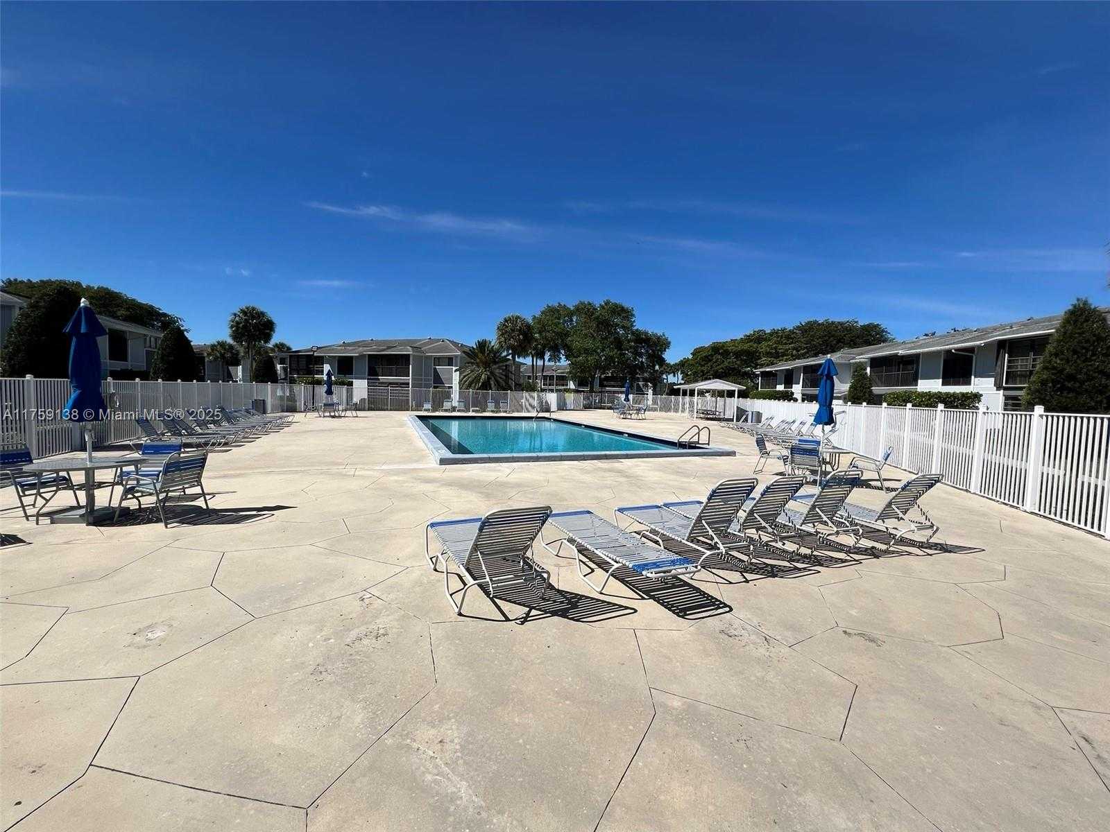 Small Image of 9731 HAMMOCKS BLVD #203B, Miami Number 27