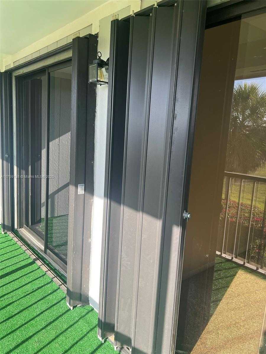 Small Image of 9731 HAMMOCKS BLVD #203B, Miami Number 42