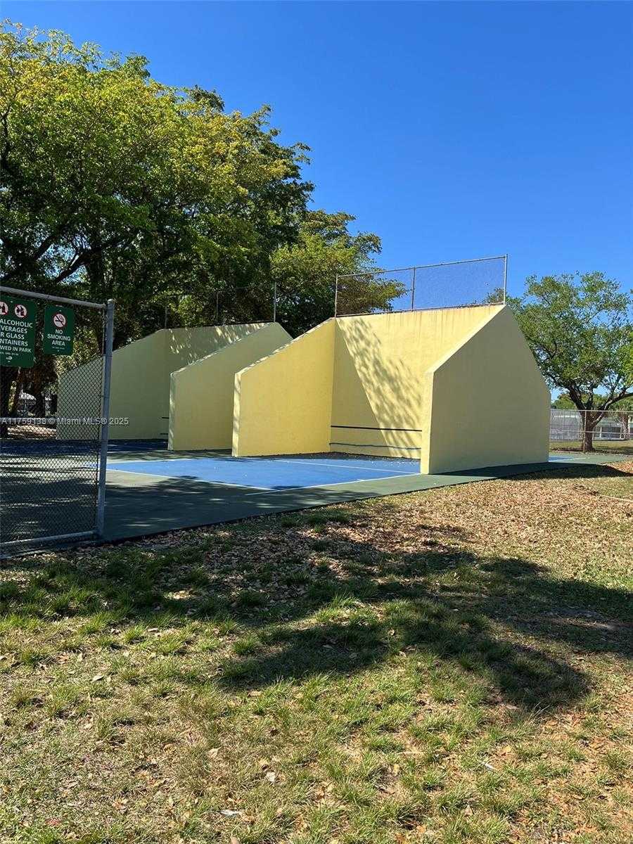 Small Image of 9731 HAMMOCKS BLVD #203B, Miami Number 47
