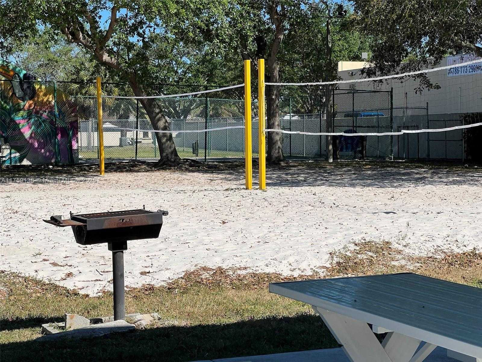 Small Image of 9731 HAMMOCKS BLVD #203B, Miami Number 53