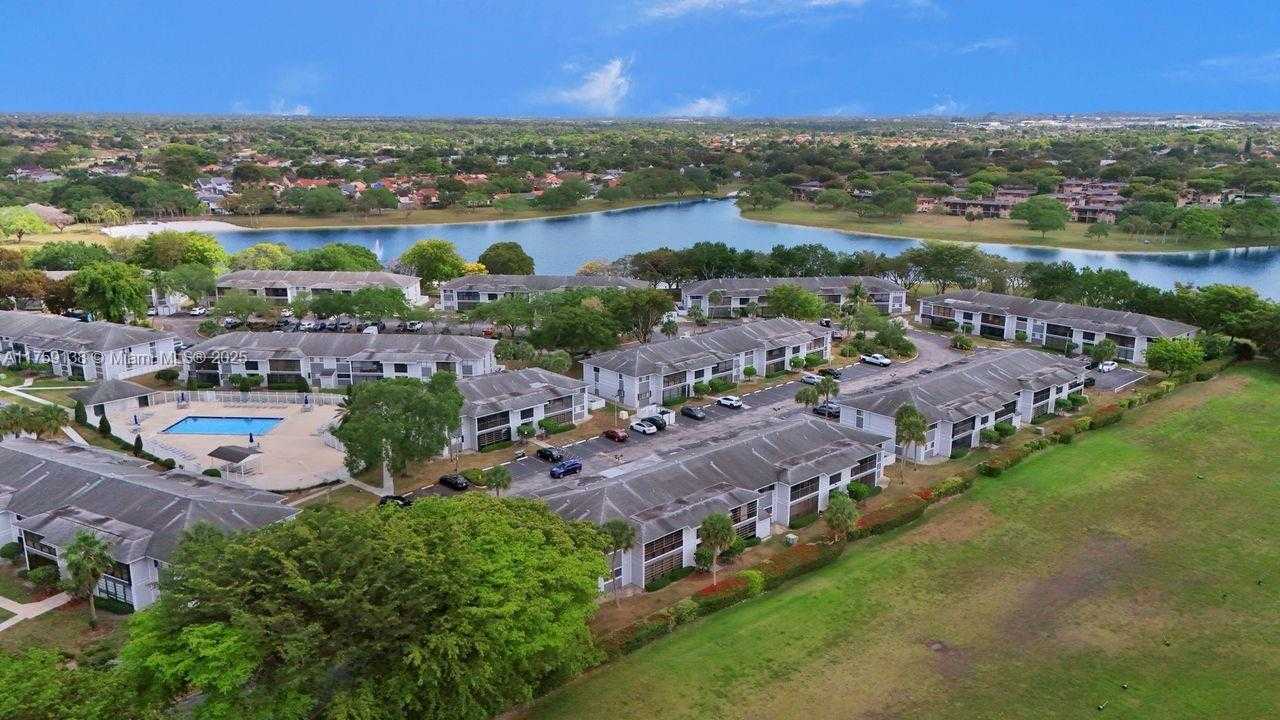 Small Image of 9731 HAMMOCKS BLVD #203B, Miami Number 67