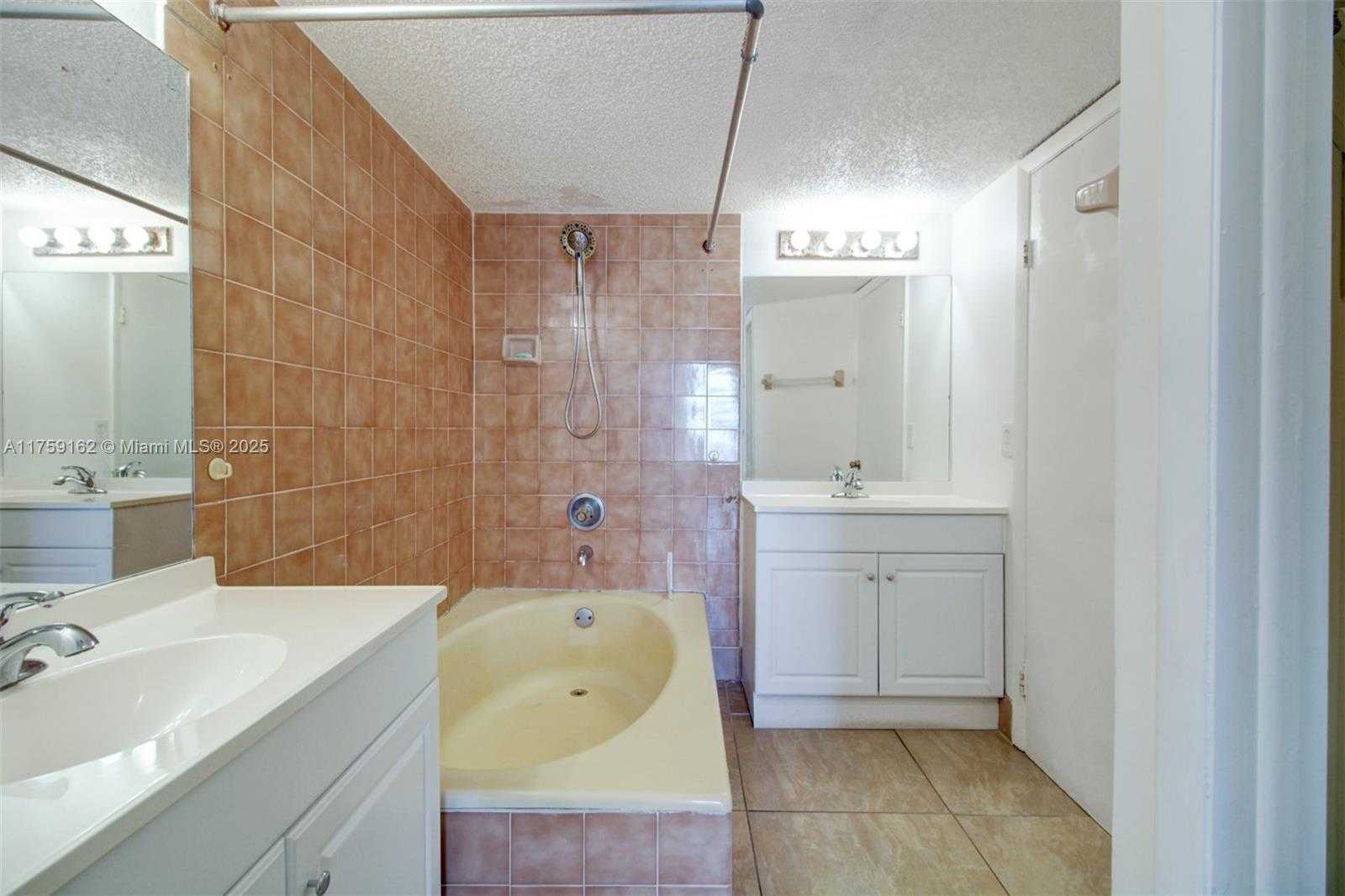 Small Image of 1300 SOUTH WEST 122ND AVE #310-2, Miami Number 11