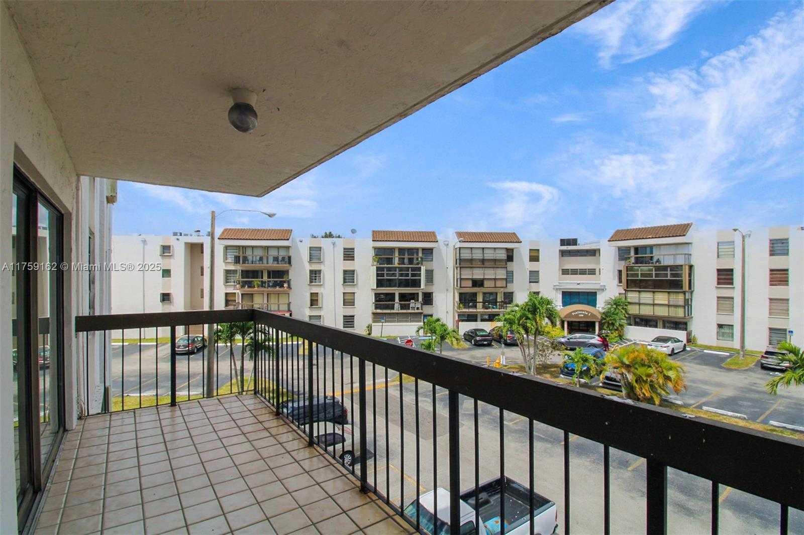 Small Image of 1300 SOUTH WEST 122ND AVE #310-2, Miami Number 17