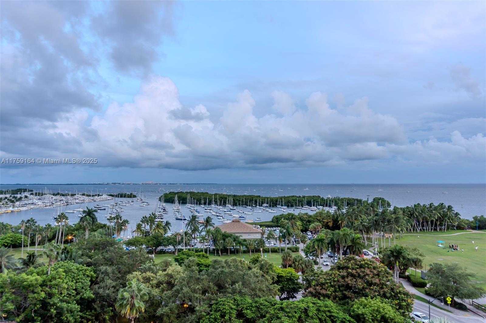 Small Image of 2889 MCFARLANE RD #1511, Miami Number 24