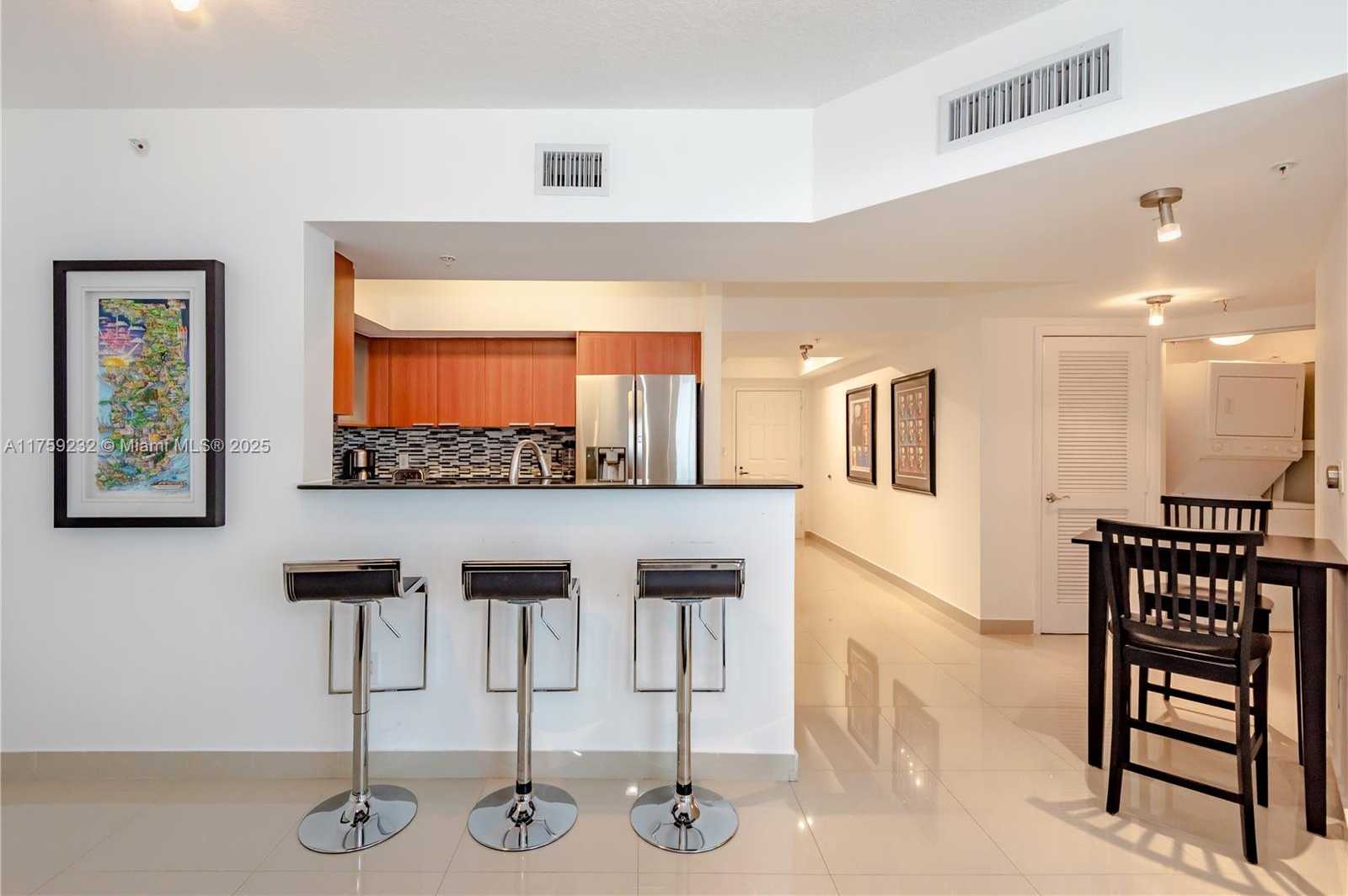 Small Image of 16699 COLLINS AVE #1809, Sunny Isles Beach Number 11