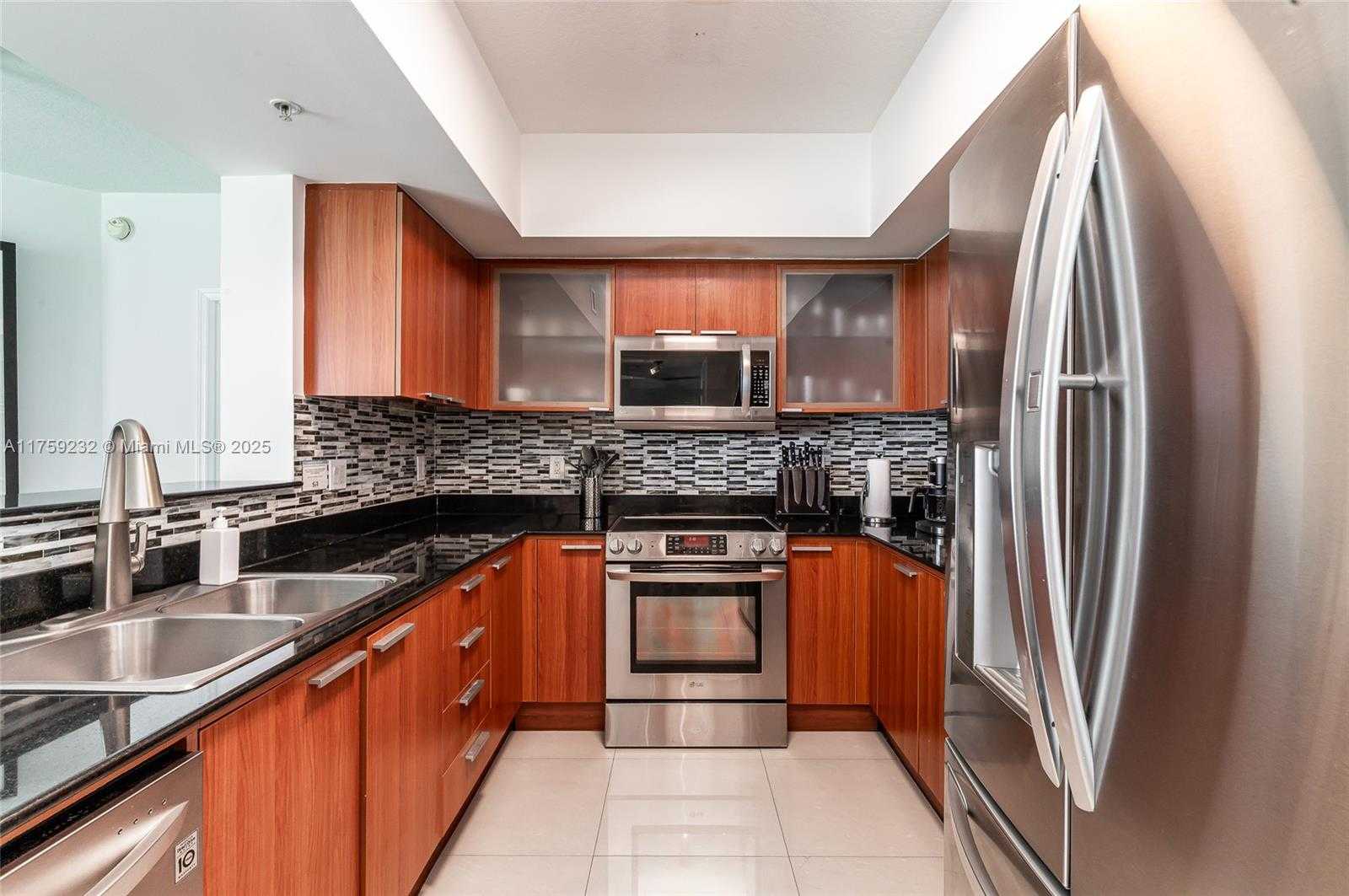 Small Image of 16699 COLLINS AVE #1809, Sunny Isles Beach Number 7