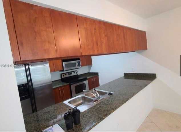 Small Image of 1200 BRICKELL BAY DR #3318, Miami Number 15