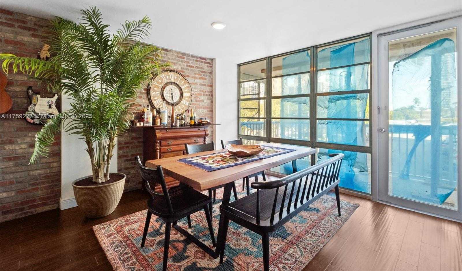 Small Image of 231 174TH ST #M18, Sunny Isles Beach Number 7