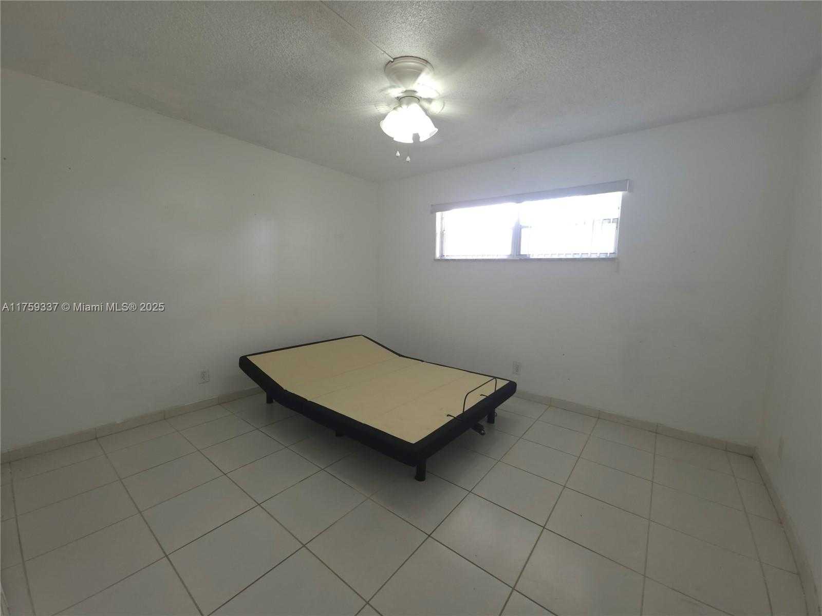 Small Image of 8940 SOUTH HOLLYBROOK BLVD #109, Pembroke Pines Number 9