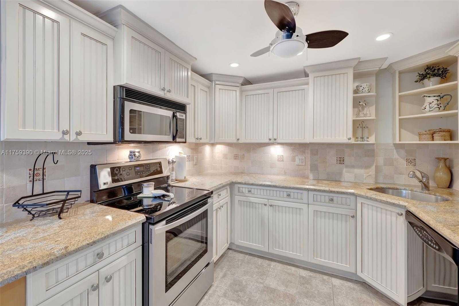 Small Image of 1500 SOUTH OCEAN DR #14B, Hollywood Number 18