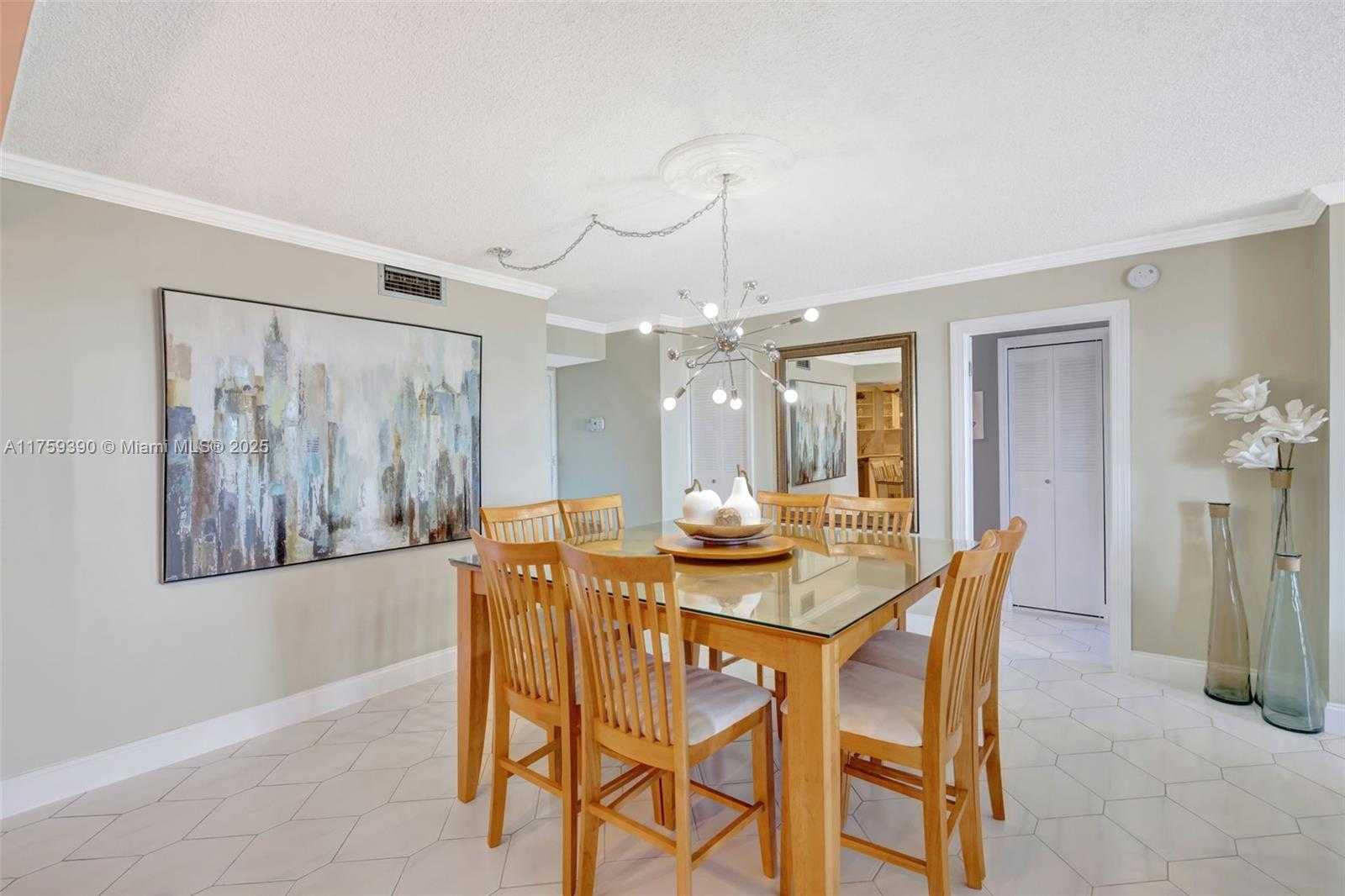 Small Image of 1500 SOUTH OCEAN DR #14B, Hollywood Number 21