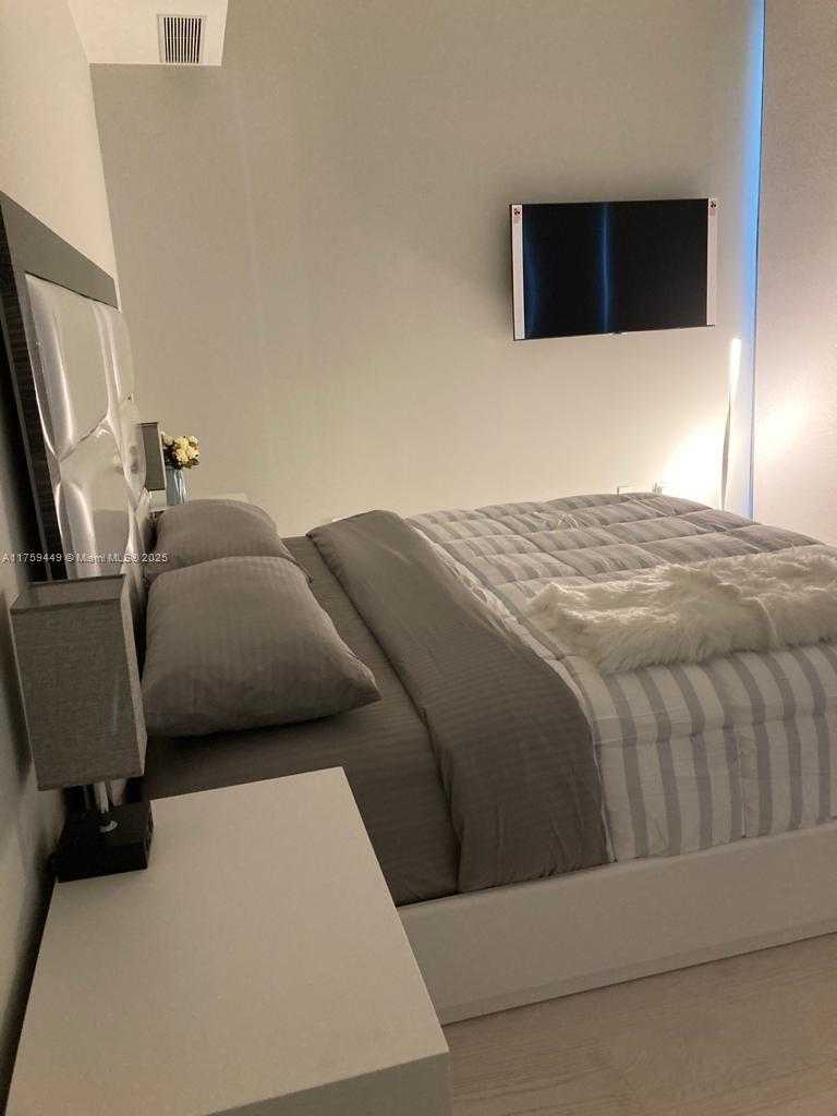 Small Image of 18975 COLLINS AVE #3405, Sunny Isles Beach Number 21