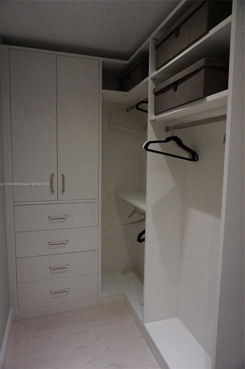 Small Image of 18975 COLLINS AVE #3405, Sunny Isles Beach Number 26
