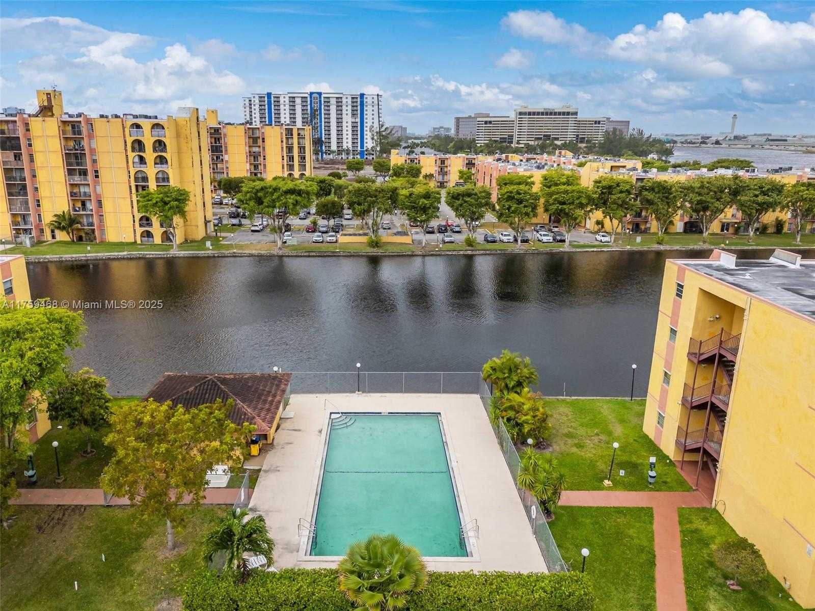 Small Image of 4709 NORTH WEST 7TH ST #204-9, Miami Number 33