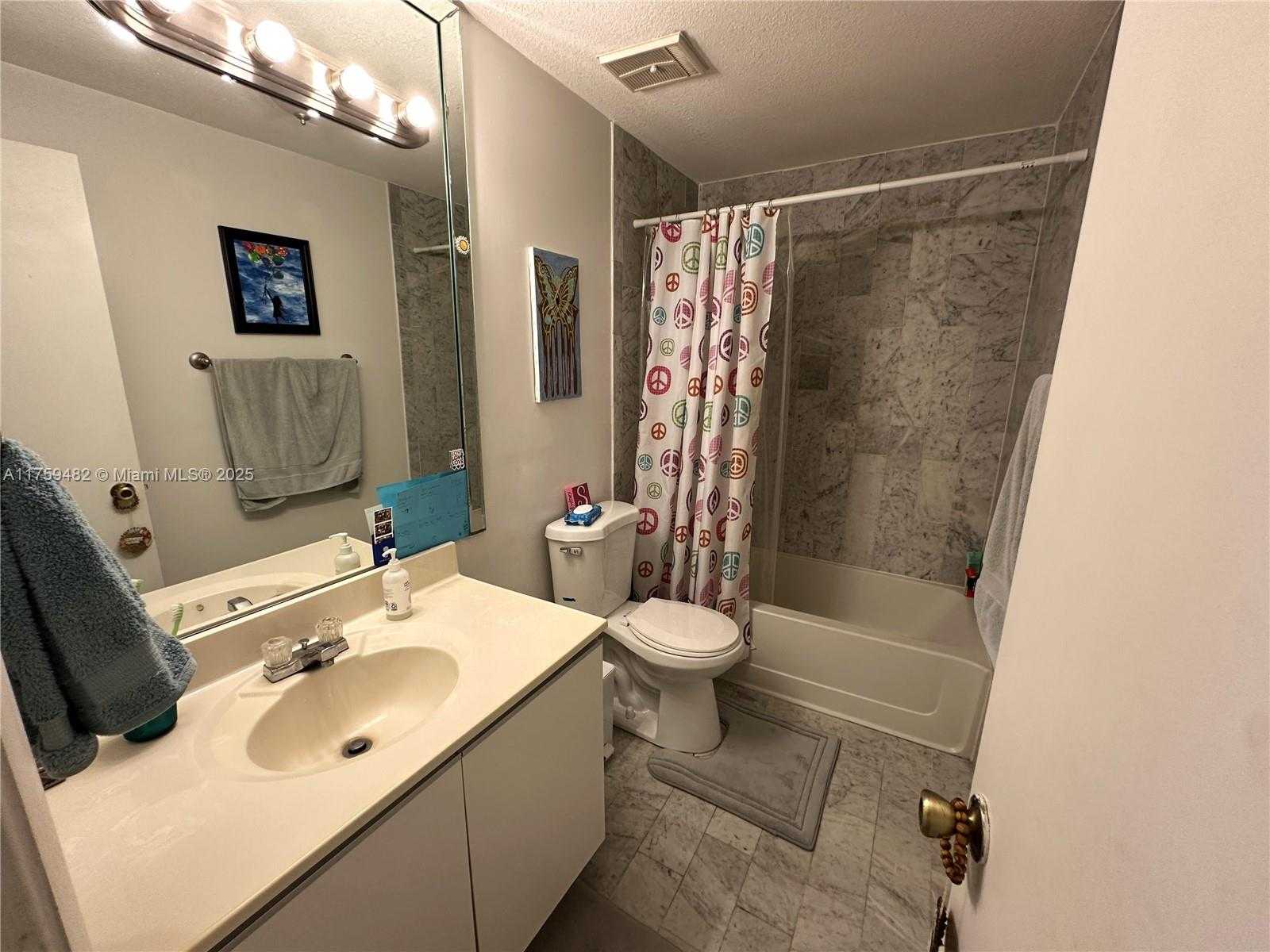 Small Image of 10023 SOUTH WEST 77TH CT, Miami Number 16