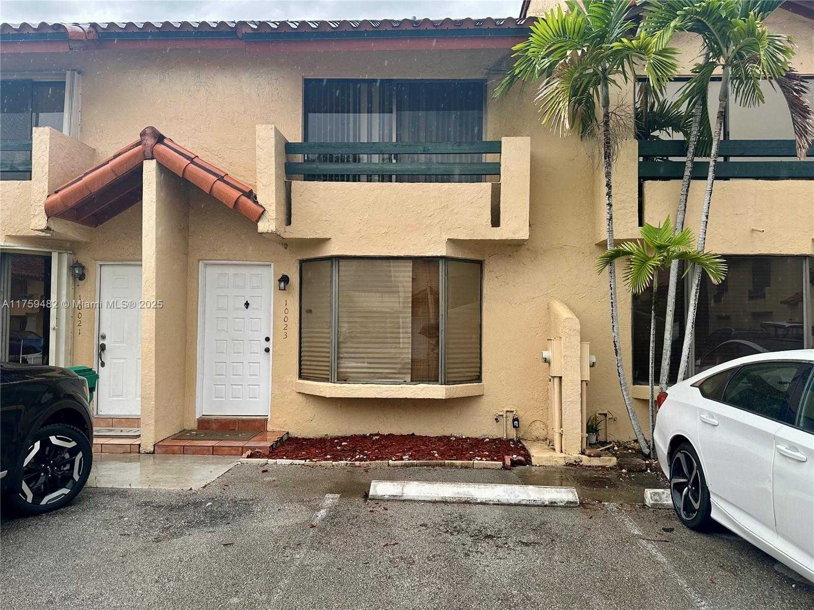 Small Image of 10023 SOUTH WEST 77TH CT, Miami Number 26