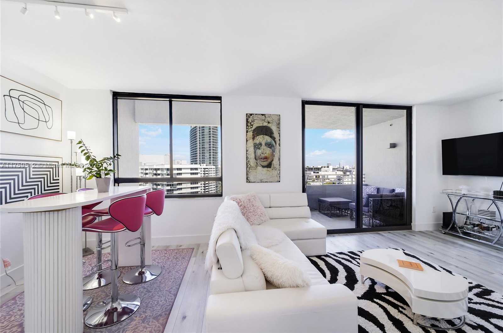 Small Image of 1330 WEST AVE #1503, Miami Beach Number 11