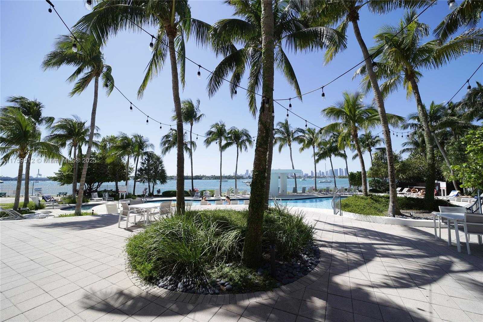 Small Image of 1330 WEST AVE #1503, Miami Beach Number 42