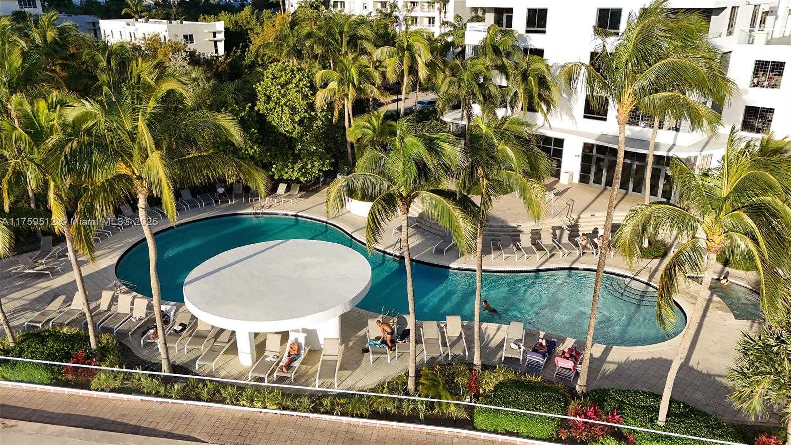 Small Image of 1330 WEST AVE #1503, Miami Beach Number 59